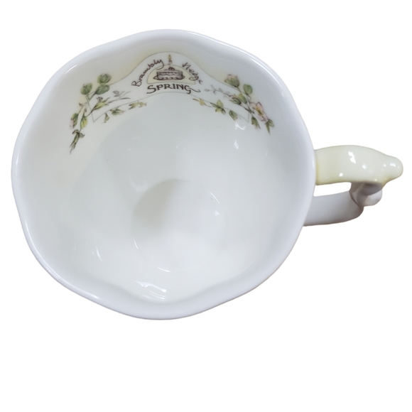 Royal Doulton Brambly Hedge Spring and Summer Mugs (2) - Picture 10 of 14